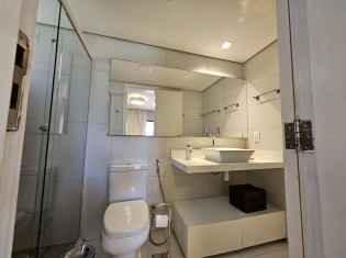 WC SUITE II