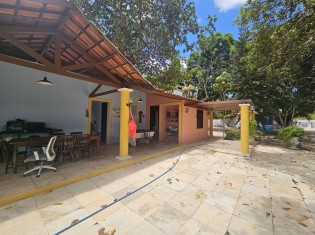 FACHADA DA CASA (ÂNGULO II)