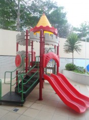 PLAYGROUND (ÂNGULO II)