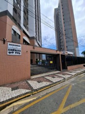 FACHADA (ÂNGULO II)