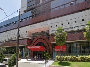 FACHADA (ÂNGULO II)