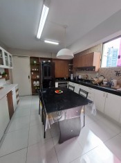 COZINHA (ÂNGULO II)
