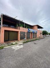 FACHADA (ÂNGULO II)