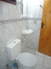 WC SUÍTE I (ÂNGULO II)