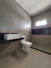 WC SUÍTE IV
