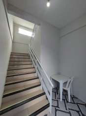 ACESSO AO 1º PISO