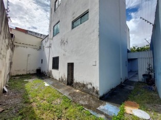 ÁREA FUNDOS