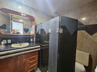 WC SUÍTE III