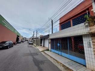 FACHADA (ÂNGULO II)