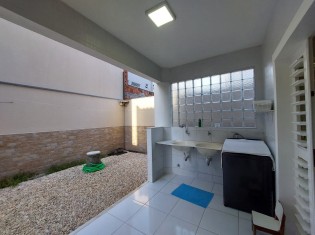 ÁREA DE SERVIÇO