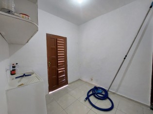 DCE