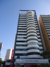 FACHADA (ÂNGULO II)