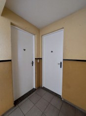 HALL APTO.