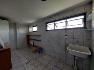 ÁREA DE SERVIÇO