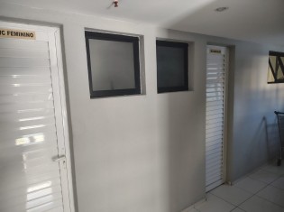 WC DE APOIO AO SALÃO DE FESTAS
