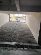 RAMPA DE ACESSO À GARAGEM