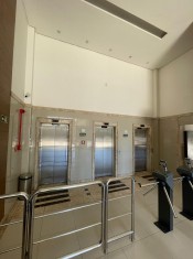 HALL DE ELEVADORES
