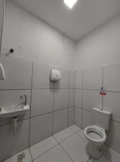 WC 02