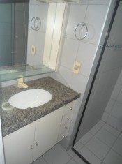 WC SUÍTE II (ÂNGULO II)