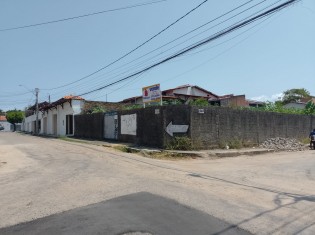 FACHADA (&Acirc;NGULO III)