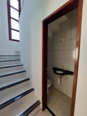 ACESSO AO 1º ANDAR