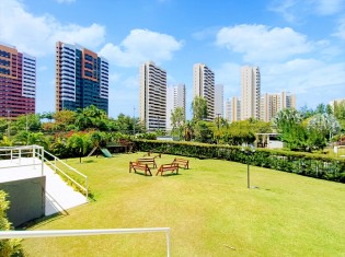 ÁREA VERDE