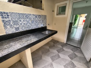 ÁREA DE SERVIÇO