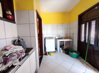 ÁREA DE SERVIÇO