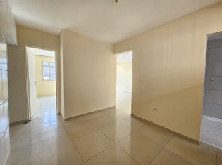 SALA DE ESTAR (ÂNGULO II)