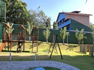 PLAYGROUND (ÂNGULO II)