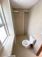 WC SUÍTE I (ÂNGULO II)