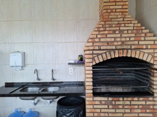 CHURRASQUEIRA CONDOMINIO