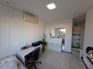 SU&Iacute;TE II (&Acirc;NGULO III)