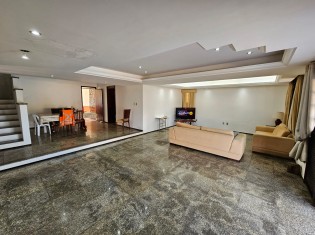 SALA DE ESTAR (ÂNGULO III)