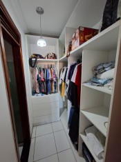 CLOSET SUÍTE MASTER