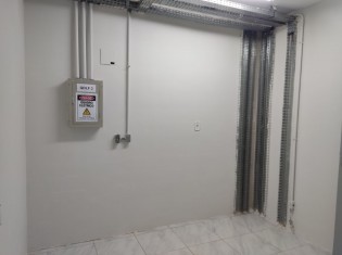 SALA VI (&Acirc;NGULO II)