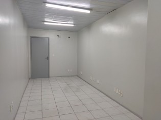 SALA XXXIV (&Acirc;NGULO II)