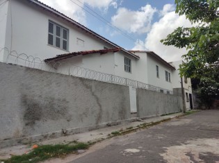 FUNDOS - RUA IN&Aacute;CIO BARROSO