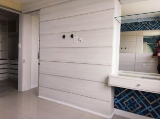 SU&Iacute;TE (&Acirc;NGULO III)