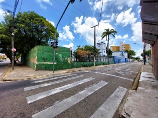 FACHADA (ÂNGULO II)