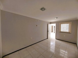 DORMITÓRIO (ÂNGULO II)