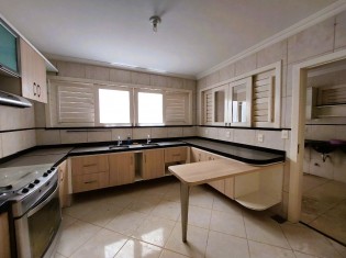 COZINHA (ÂNGULO II)