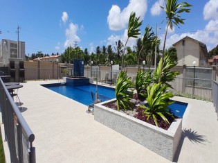 PISCINA (&Acirc;NGULO II)