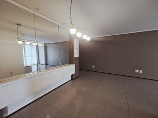 SALA DE JANTAR (&Acirc;NGULO III)