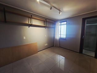 SU&Iacute;TE I (&Acirc;NGULO II)