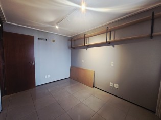 SU&Iacute;TE I (&Acirc;NGULO III)