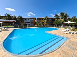 PISCINA (&Acirc;NGULO III)