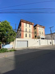 FACHADA (&Acirc;NGULO II)