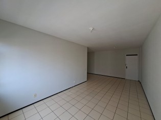 SALA (&Acirc;NGULO III)