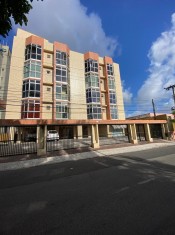 FACHADA (&Acirc;NGULO II)